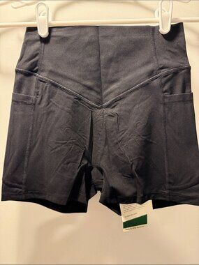 Black High-Waist Pocket Bike Shorts